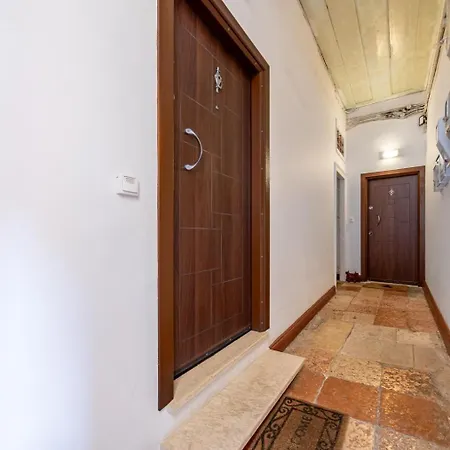 Wonderful Impressive Apartamento